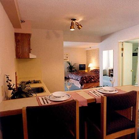 Executive Inn Express Vancouver Airport Richmond Camera foto